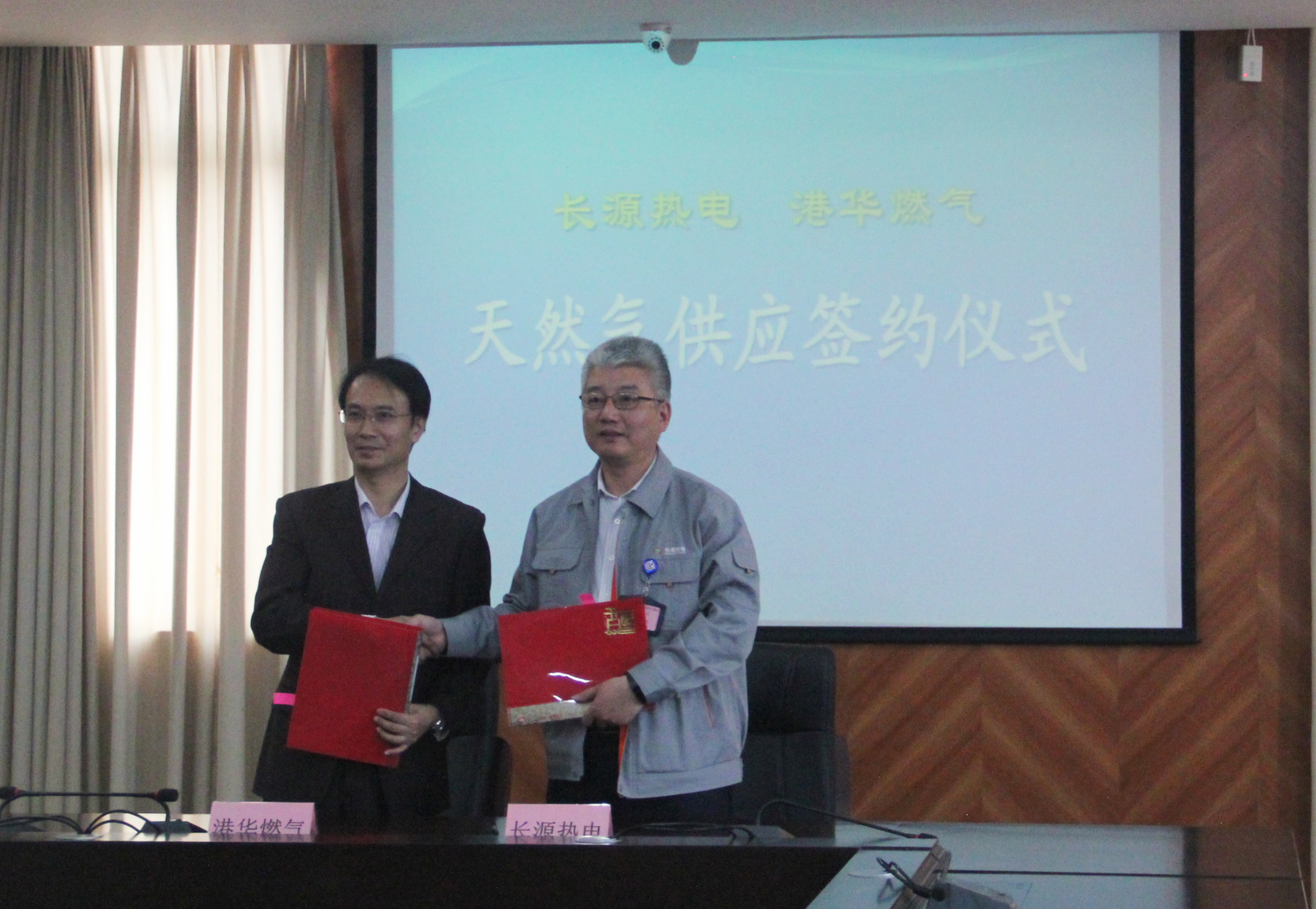 "C:\Users\yang.yuqian\Desktop\IMG_9582(1).jpg